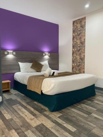 Double Room,1549132651:JPEG